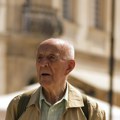 Stigle dobre vesti za jednu grupu penzionera Isplate će im leći ranije, biće novca već sutra!