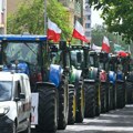 Poljski poljoprivrednici traktorima blokirali granični prelaz sa Ukrajinom: "Apel vladi i Briselu da intervenišu"
