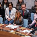 Melanija Tramp predsedavala sednicom UN o deci u sukobima, bez direktnog pomena rata