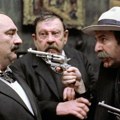 MRAČNE TAJNE ISPLIVALE POSLE 40 GODINA! Evo šta se krije iza LEGENDARNE KOMEDIJE MARATONCI!?