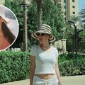 "Bila sam ravna kao daska": Pevačica priznala da je ugradila silikone, sada se skinula u bikini i pokazala obline