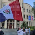 Hoće Da menjaju zastavu Srbije: Georgijev i Beširi rodonačelnici novog zahteva političkih protesta (foto)