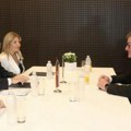 Vučević se sastao sa Lajčakom: Premijer Srbije sa predstavnikom EU na marginama Međunarodne konferencije za mir i održivi…