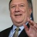 Pompeo: Tramp da ne dozvoli Putinu da se "progura" kroz Ukrajinu