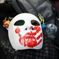 Prostorije SNS u Novom Sadu ponovo ispisane crvenom farbom
