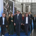 SRCE: Vučić zamajava narod datumom održavanja izbora, dok se fabrike zatvaraju