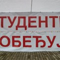 Трибина „Како излечити здравство?” студената у блокади на Ђачком тргу у Крагујевцу