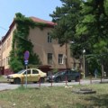 Raspisan tender za sanaciju krova Klinike za infektivne bolesti i Klinike za psihijatriju u Kragujevcu
