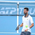 Đoković - Tirante: Katastrofa! Igra se treći set, Novak se jedva kreće