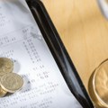 Srbi i dalje vode žustre rasprave o ostavljanju bakšiša: Glavno pitanje je – isti obaveza ili dobra volja?