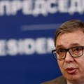 Vučić se obraća u 22 sata iz sedišta SNS