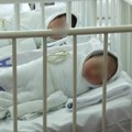 Devet beba u jednom danu Prelepe vesti stižu iz porodilišta, Kragujevac bogatiji za pet dečaka i četiri devojčice