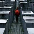 Istoričar uz pomoć AI identifikovao nacistu sa fotografije Holokausta