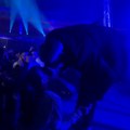 Darko Lazić usred nastupa otišao sa scene! Pevač prišao supruzi u ponoć u novogodišnjoj noći, gromoglasan aplauz za Kaću…