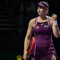 AO: Ribakina rutinski do trećeg kola, kvalifikantkinja iznenadila Belindu Benčić