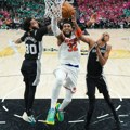 Njujork nanizao 12. pobedu u plej-ofu - Sparsi prvi put u istoriji gube u NBA finalu (VIDEO)