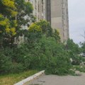 Nevreme u Srbiji dovelo do prekida struje, požara i obaranja stabala