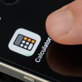 iPhone kalkulator nije samo za računanje, ove opcije niko ne zna: Može da računa kalorije i potrošnju goriva