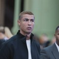 Ronaldo se pozdravio sa Infantinom, nekoliko sekundi kasnije usledio potez o kome bruje mreže VIDEO