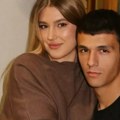 Dve torte i poseban detalj: Lena priredila iznenađenje za dečka, pa mu se obratila javno: "Srećno, ljubavi"
