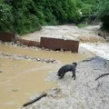Bujične poplave uništile Lučane! U selu Guberevci 15 kuća odsečeno od sveta, putevi u katastrofalnom stanju