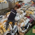 Na Preševu zaplenjene 4 tone garderobe u kamionu iz Turske