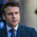 Makron: Francuska će nastaviti da prima strance