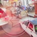 Horor u Meksiku: Jurišnim puškama iz automobila pucali na prodavnicu: Ubijeno osmoro ljudi (video)