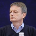 Vučić izneo detalje o zdravstvenom stanju Darka Glišića: Može da govori i pomera udove