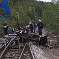 Ponovo uspostavljen železnički saobraćaj nakon incidenta kod Kosjerića: Dežurne ekipe danonoćno radile na uklanjanju cisterni…