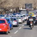 Velika gužva na ulazu u Beograd: Formirana kilometarska kolona, vozila mile - kolaps i na Milošu Velikom