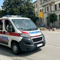 Žena se kolima zakucala u ugostiteljski objekat: Saobraćajna nezgoda u širem centru Čačka