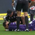Bivši kapiten Zvezde ostao da leži posle brutalnog udarca - stadion zanemeo VIDEO