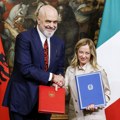 Dogovorili se Melonijeva i Rama: Albanija će prihvatati migrante koji traže azil u Italiji