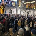 VIDEO Završen 10. protest u Beogradu: Građani prošetali do zgrade RTS-a, traže ponavljanje izbora