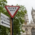 Britance pred izbore trese skandal sa klađenjem: "Uspeh konzervativaca na glasanju bi bio više od čuda"