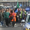 Prosvetni radnici na protestu u Čačku, najavili prijave zbog smanjenja zarada