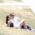 Bivšu ostavio na ulici s dvoje dece, sad čeka dete s glumicom koja mu je rasturila brak: Na pomolu nova drama čuvenog…