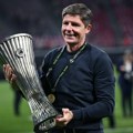Бешикташ демантовао преговоре са Оливером Гласнером
