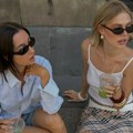 Friendship recession: Zašto se čini da je danas teže održati prijateljstva više nego ikada?