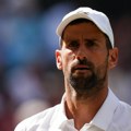 Đoković - Siner, uživo: Novak u velikom problemu, pretrpeo je brejk i na gem je od gubitka seta