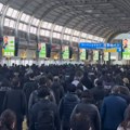 VIDEO: Snimak odlaska na posao u Japanu istovremeno fascinirao i uznemirio ljude