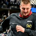 Denver i Jokić trljaju ruke: NBA liga oštro kaznila zvezdu Minesote pred meč odluke sa Nagetsima (video)