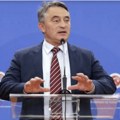 „Srebrenica podseća da mir nije samo odsustvo rata, već zahteva i istinu i pravdu“: Komšić na komemoraciji u Londonu
