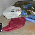Uhapšen muškarac kod Niša: Policija mu pronašla pištolje, pušku, stotine metaka i delove oružja