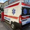 Novo sanitetsko vozilo za ZC Loznica: Savremenija oprema za bržu i bezbedniju pomoć pacijentima (foto)