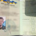 Uhapšen mladić u Beogradu zbog sumnje na učešće u ratu: Kod sebe imao vojnu knjižicu ukrajinske vojske (foto)