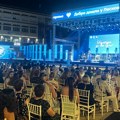 Sjajna scena, vrhunski izvođači i prazan trg – Leskovac otvorio godinu prestonice kulture