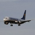 Završena istraga o incidentu kada je Ljubiša iz Vrnjačke Banje umalo isisan iz aviona Rajanera zbog pucanja prozora