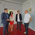 NOVA FASADA ZA GIMNAZIJU „9. MAJ“ I VELIKO INTERESOVANJE ĐAKA: Grad izdvojio 5 miliona, za 40 mesta na sportskom smeru…
